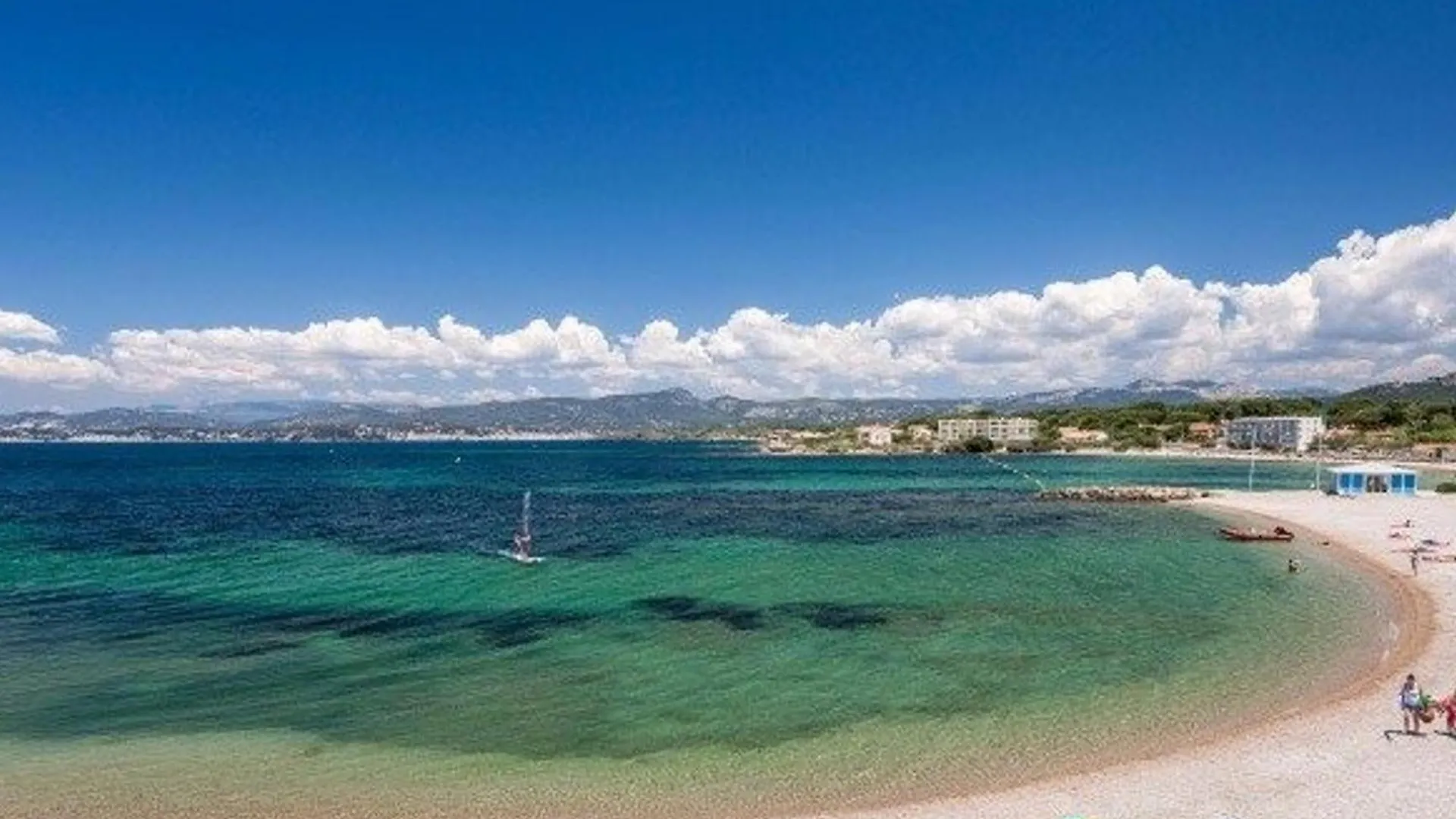 Apartment T3 Avec Piscine, Tennis, Climatisation, Parking A 200 M Des Plages - Fr-1-316-334 Six-Fours-les-Plages France