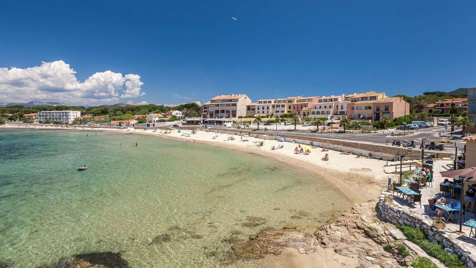 T3 Avec Piscine, Tennis, Climatisation, Parking A 200 M Des Plages - Fr-1-316-334 Six-Fours-les-Plages
